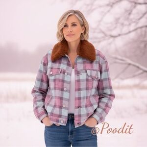 SIGNATURE 8 removable faux fur collar Jean jacket S M L